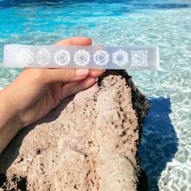 Steinfixx® Real Selenite Charging Plate | Ruler with Beautiful Engraved Chakra Symbols | 20 cm | Ideal for Charging Your Gemstones | Decoration | Includes Acrylic Stand