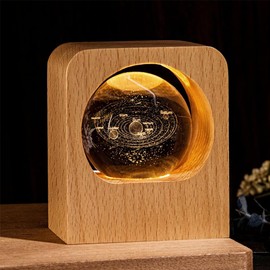 3D Planet Crystal Ball Night Light, Space Galaxy Crystal Ball with Wooden Base,3D Engraved Solar System Crystal Ball Lamp Gift for Lover Kids Friends