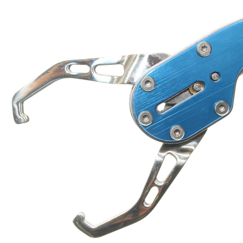 1091 (ilegui) Fish Grip Pistol Carbon Style Grip Fish Grab