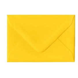 Old English Co. Funny Birthday Card for Him - Hilarious Joke Happy Birthday Oldi Card for Grandad Husband Dad Brother Uncle - Silly Birthday Card for Men| Blank Inside with Envelope