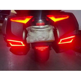 GL1800 Rear Fender Tip Lower Trim Accent LED Light Brake Lamp For Honda Goldwing 1800 GL 1800 2018-2025