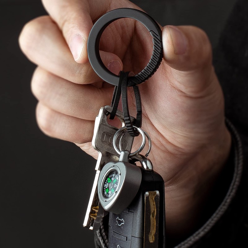 TISUR Titanium Keychain Rings, Split Side Pushing Heavy Duty Black