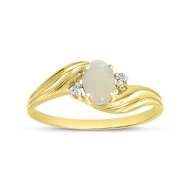 10k Yellow Gold Oval Opal And Diamond Ring (Size 7)