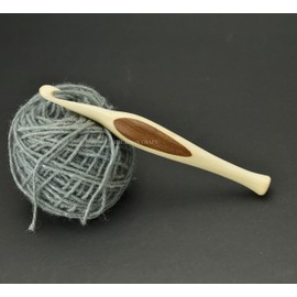 Wooden Crochet Hook, Ergonomic Handle for Arthritic Hands, Soft Comfortable Grip Extra Long  Knitting Needles for Beginners, Knitting and Crocheting Yarn (7MM)