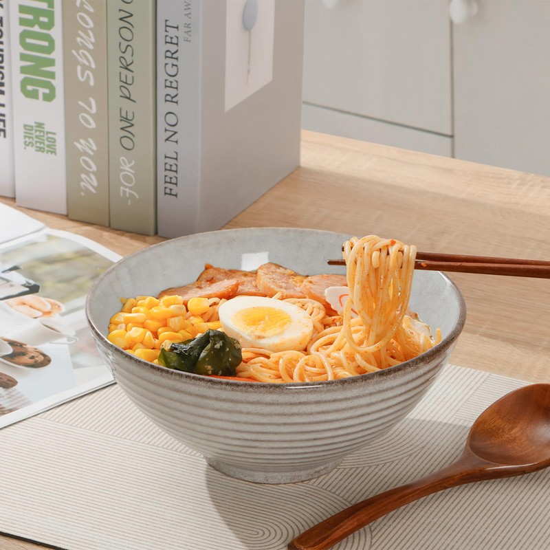 NUTRIUPS Set of 2 Ceramic Ramen Bowls with Spoons &