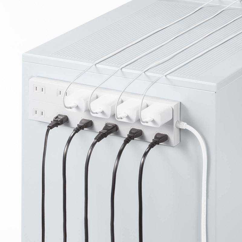 サンワサプライ 電源タップ 12個口・2P・2m 裏面マグネット ホコリ防止シャッター スイングプラグ ホワイト TAP-2312-2W