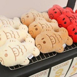 Mini portable thermal bungeoppang steaming pack mochi cute hot pack doll red bean bungi