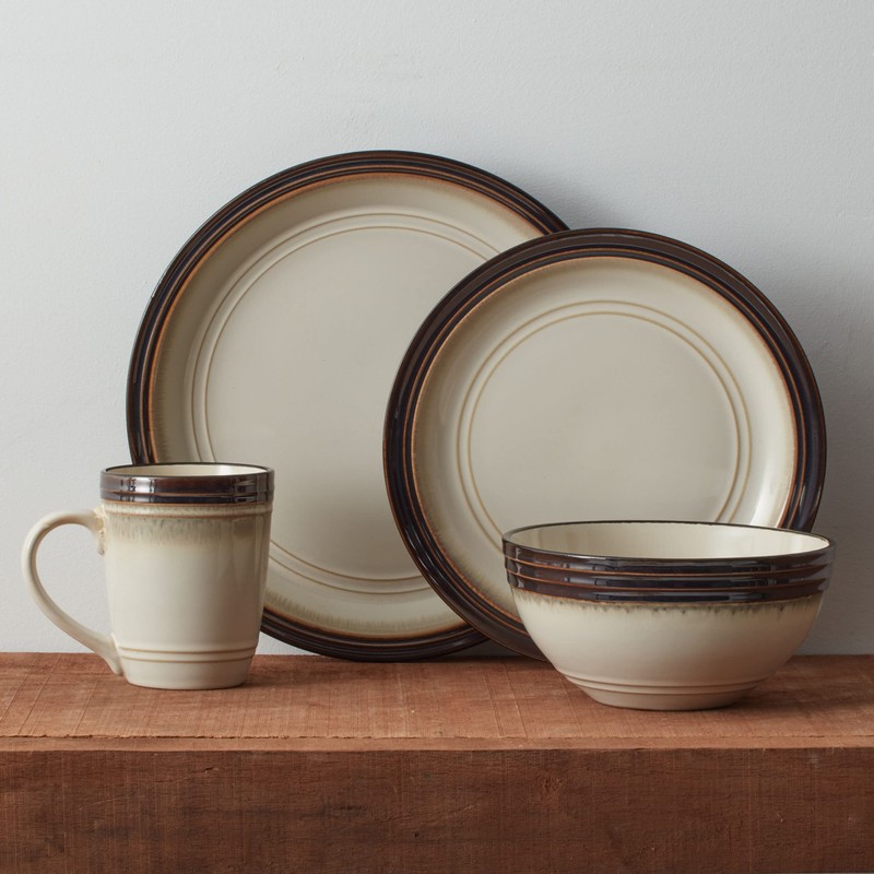 Gourmet Basics by Mikasa Bailey 16 Piece Dinnerware Set, Service