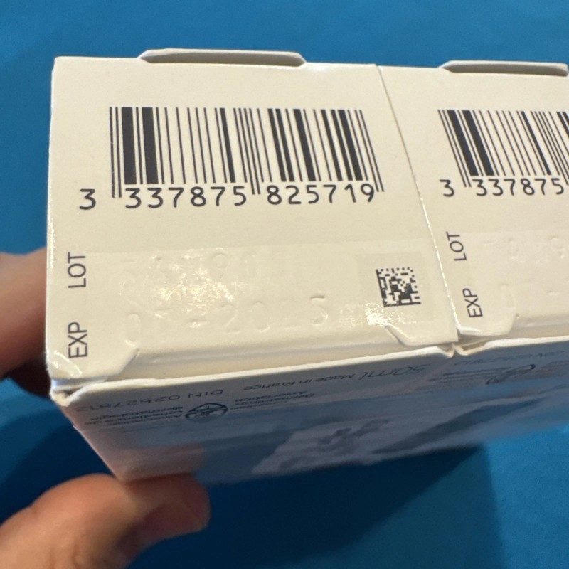 La Roche Posay Anthelios Age Correct SPF50+ Daily Cream 3