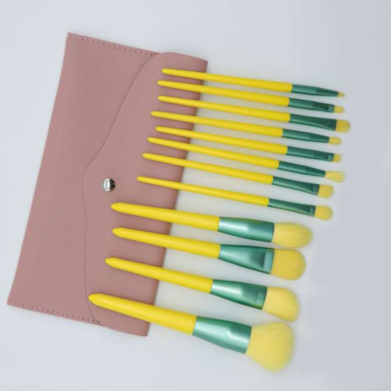 12pcs Cosmetic Brush Set Synthetic Fiber Wooden Handle Professional Makeup