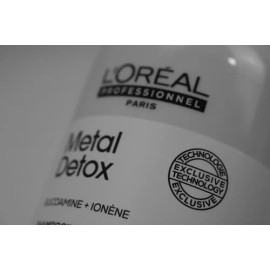 Shampoo Loréal Professionnel Metal Detox 300ml