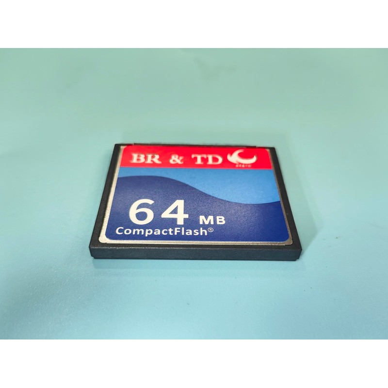 br & td Compact Flash Memory Card Camera 64MB CF