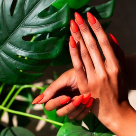 Gelish Soak-Off Gel Polish – 15mL TPO-Free, Long-Lasting, Vibrant Color, Professional Quality, High Shine, Chip-Resistant (Rockin' The Reef)