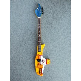RGM624 Yellow Submarine Beatles Miniature Guitar Including leather guitar strap