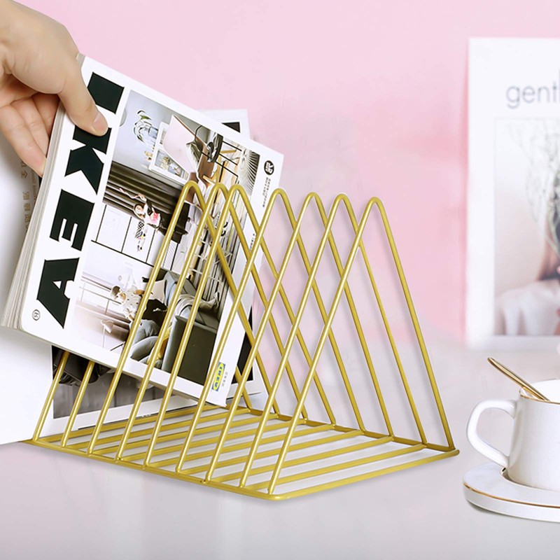 Jinlaili Newspaper Rack Metal Magazine Stand Gold, 9 Slots Triangle