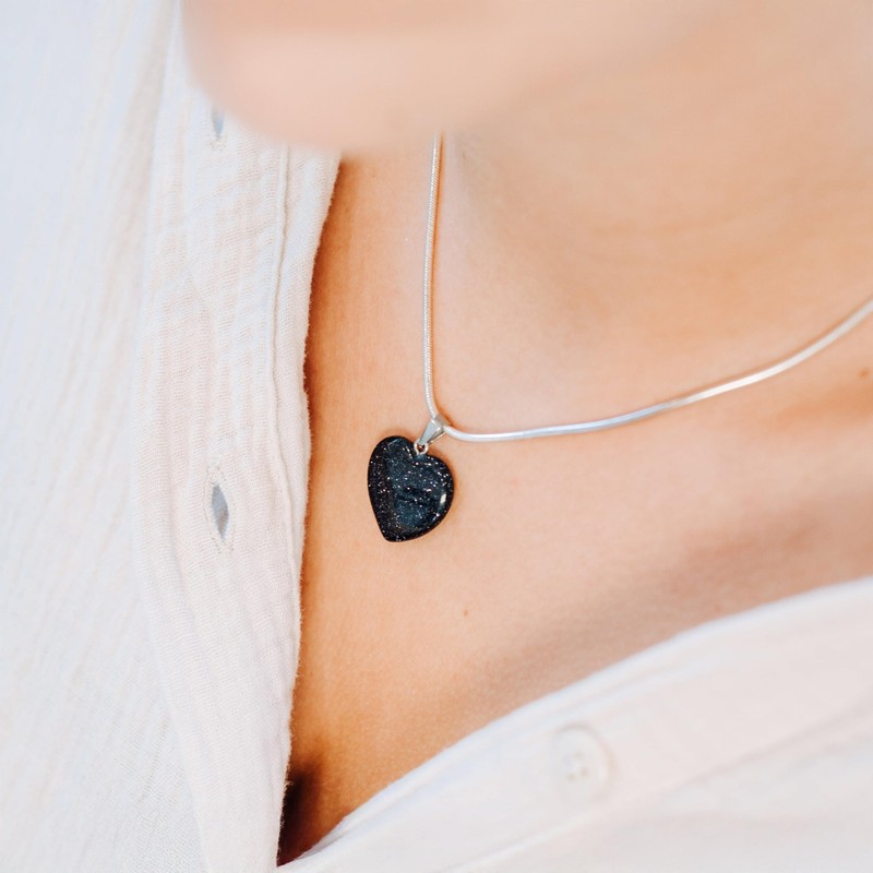 Lebensquelle Plus Heart Pendant Made of Sparkling Blue Stone 2