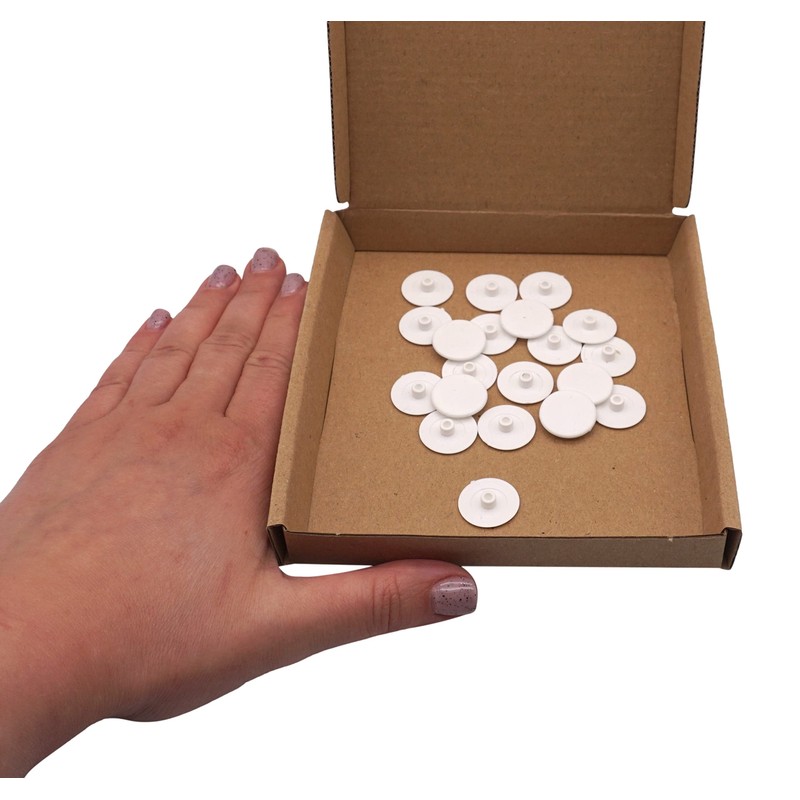 SKIR'CO (Pack of 20) White Plastic Cover Caps 18mm Plastic