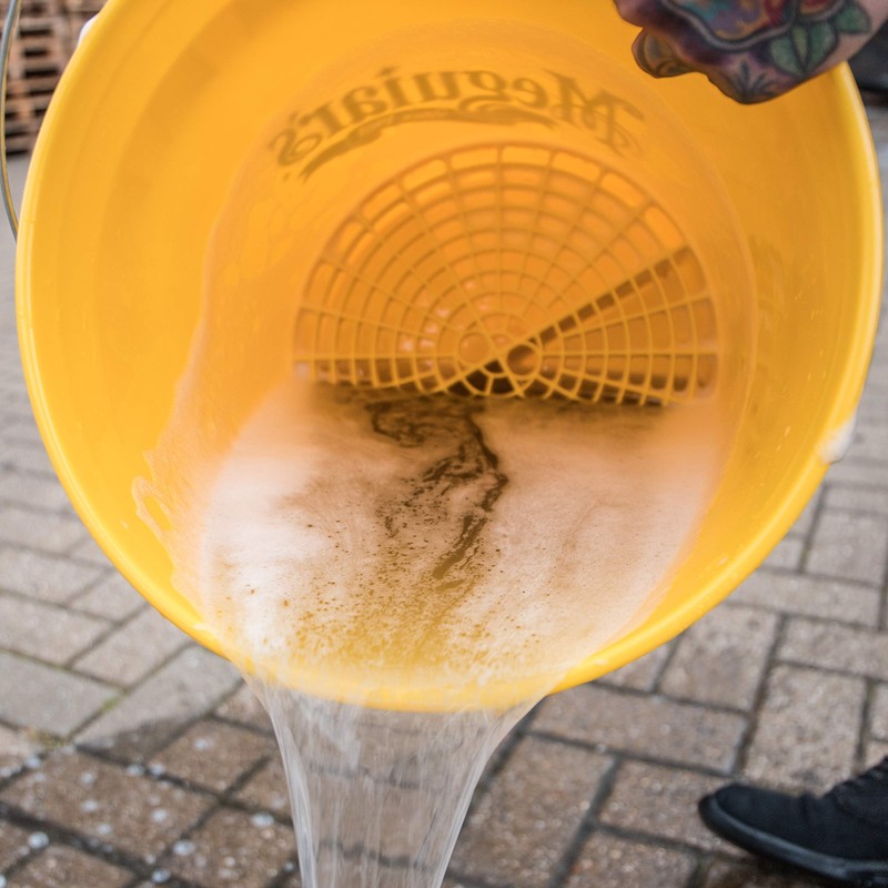 Meguiar's Yellow Bucket, Car Wash Bucket for Water and Suds