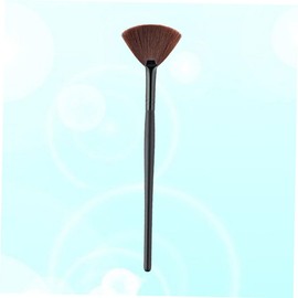 PACKOVE Cosmetic Brush with Soft Bristles Versatile Blush Highlighter Brush for Makeup Application Durable Black Handle for Use Skin Friendly Design Random Color