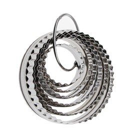 Ciieeo 6 pcs Stainless Steel Round Cookie Cutters Set Dual Sided Fluted Smooth Edges Essential Baking Moulds for Home Bakers Professional Chefs