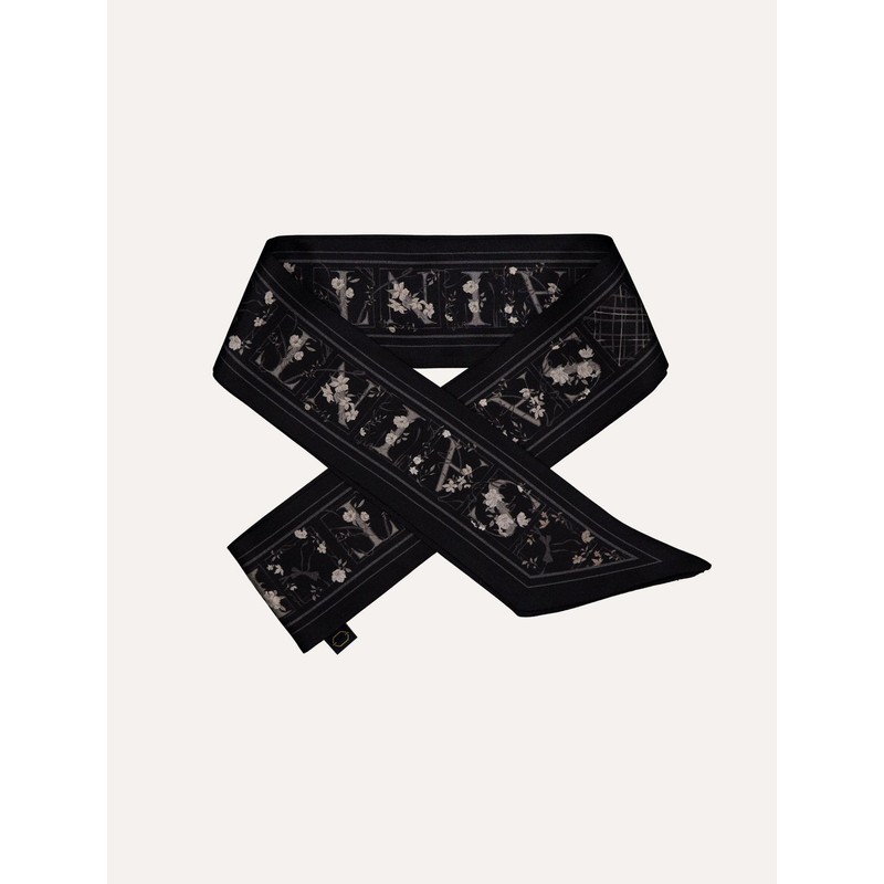 Sangluxu Loren Black