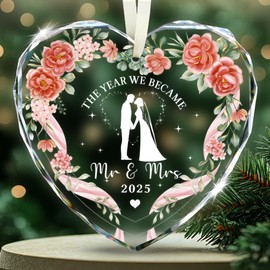 Funitz The Year We Became Mr and Mrs 2025 Ornament – Heart Glass Just Married Ornament with Gift Box, First Married Christmas Ornaments, Newlywed Wedding, 1stChristmas Bridal Gifts