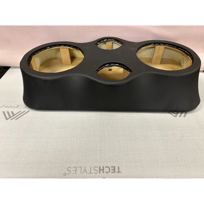 Jose Car Audio titty panel 2-6.5 and 2 Superior Tweeters
