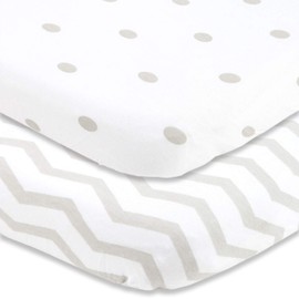 Cradle Sheets ボックスシーツ 18 x 36インチ – ベッドサイドスリーパーバシネット マットレスパッドなし – 心地よいソフトジャージーコットン – グレードット、シェブロン – 2パック
