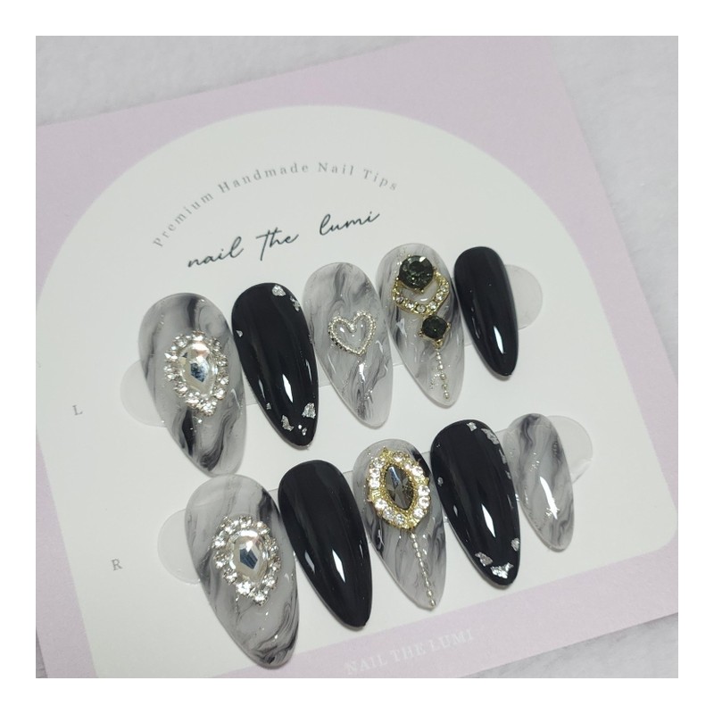 Twilight Smoke Handmade Nail Tips - Stiletto / 트와일라잇 스모크