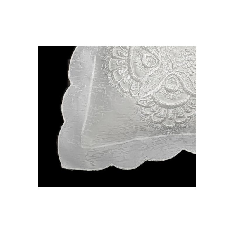 #8139 Lace Table Runner Table Runner Antique White (40 x