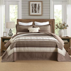 QuiltMuse Oversized King Bedspread 128"x120" - 100% Cotton Lightweight California King Quilt with 2 Pillowshams, Damask Striped Extra Wide Quilted Bedding Coverlet, Cal King, Beige/Brown