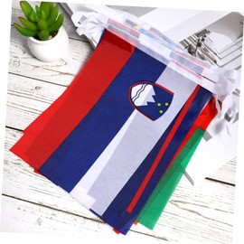 Ipetboom 200pcs International World Flags String Banner Long with Random Country Sports Club Flags Bright Printed Lightweight Hanging Decorations for Sports Events Bars Gardens and Parties