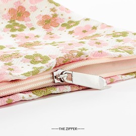 Youteer Printed Ladies Cosmetic Bag, Large Capacity Zipper Canvas Travel Makeup Bag Aesthetic Design Accessories Storage Bag for Women, Pink Flowers.