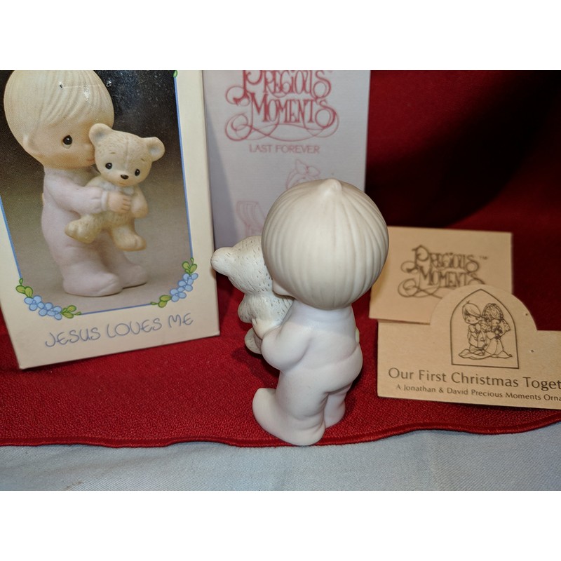 Precious Moments Figurine ~ Jesus Loves Me ~ Boy #E-9278