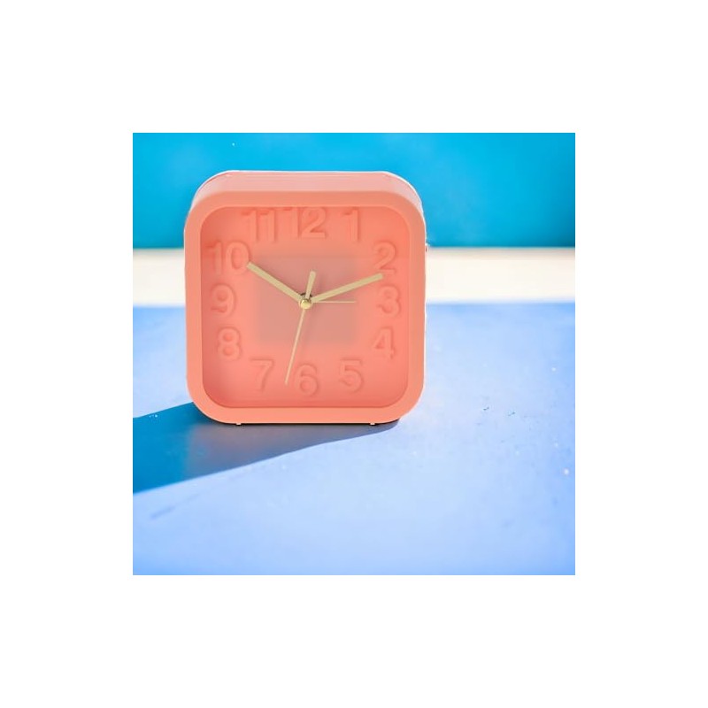 MIJOMA Analog Quartz Alarm Clock Table Clock Retro Design 13x13cm