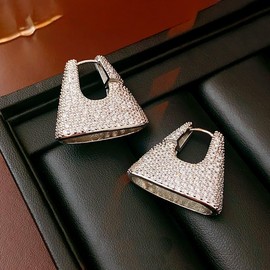 KONFEN Triangle Hoop Earrings, Chunky Hoop Earrings with Zirconia Rhinestones for Women, Hoop Earrings, Earrings, Orings, Hypoallergenic, Geometric Ear Cup, Jewellery for Girls (Silver/Gold), Cubic