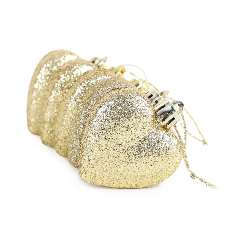 Christmas Concepts® Pack of 8-60mm (2.4") Heart Shaped Christmas Tree