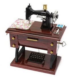 MAYMII Vintage Mini Sewing Machine Style Plastic Music Box Table Desk Decoration Toy Gift for Kid Children