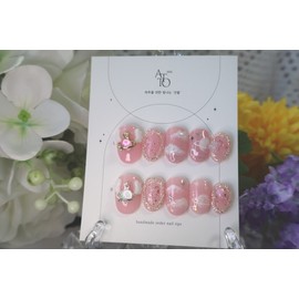 Handmade nails -  Wandering Star  - Short Almond / 수제네일 -  떠돌이별  - 숏 아몬드