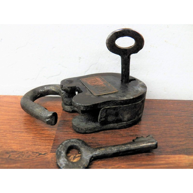 Prison Lock Padlock Antique-Finish w/Keys Alcatraz Prison