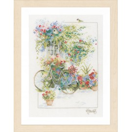 Lanarte Flowers and Bicycle, Aida, Multi, 19.6 x 13.8 x 0.6 cm