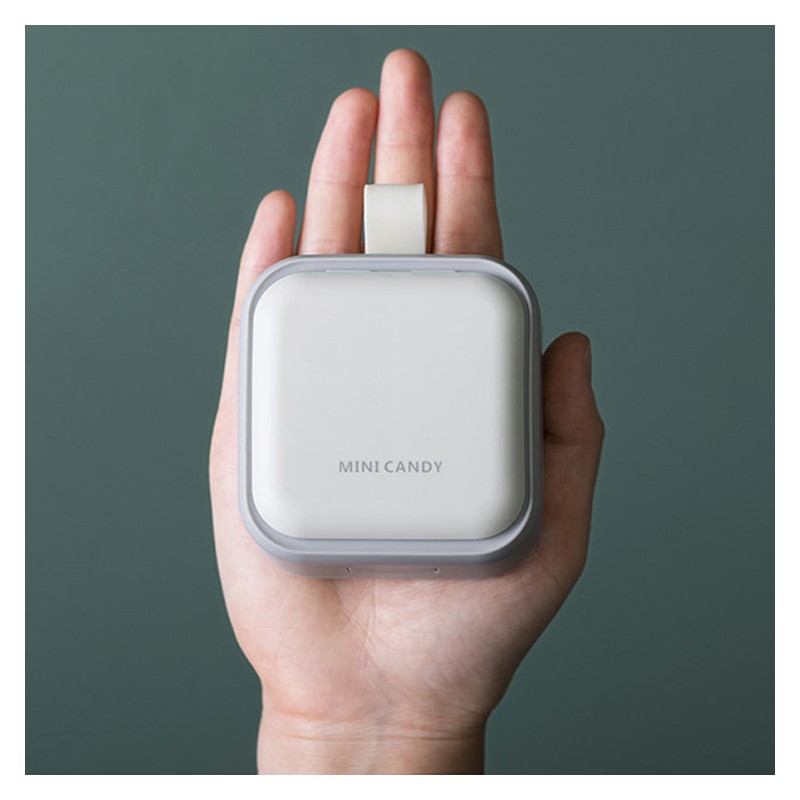 Macaron portable pill case pill case, macaron portable pill case/white