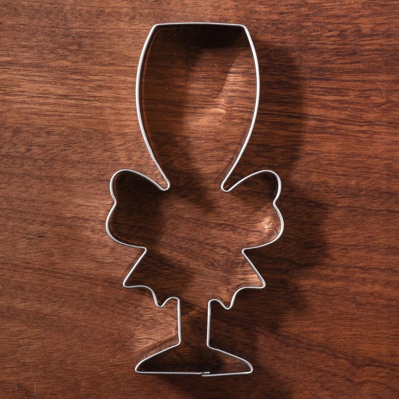 LILIAO Champagne and Champagne Glass with Ribbon Cookie Cutter for