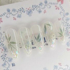Fresh Leaf Handmade Nail Tips - Oval / 프레쉬 리프 수제네일팁 - 오벌XS