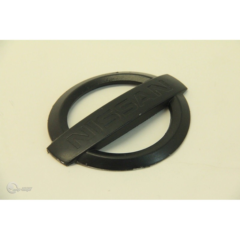 Nissan Genuine 62890-CD000 Emblem