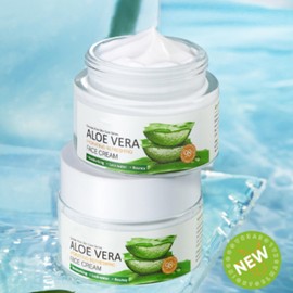 Eazerom 25 50g Aloe Vera Gesichtscreme, Reine Aloe Vera Hydratisierende Erfrischende Feuchtigkeitscreme, Aloe Vera Gel Gesichtscreme, Anti-Falten und Nährend, Glättende Feuchtigkeitslotion