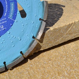 Faithfull FAIDB230C Paving Slab, Concrete, Brick and Roofing Tiles, General Purpose Diamond Cutting Blade 230mm (9 Inch)
