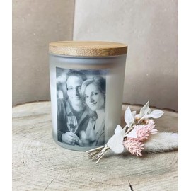 Handgemachte Kerze im Glas mit Holzdeckel und eigenem Foto schwarz weiß - Sojawachs