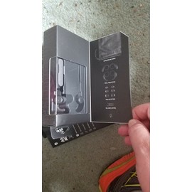 Skullcandy Amplified Active Sound Bluetooth Sport Earbuds S2JSW