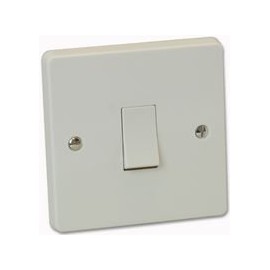 CRABTREE 1G1W PLATE SWITCH 10A | SWITCHES/SOCKET OUTLETS SWITCH RANGES ELECTRICAL, 1 X QTY - 4070